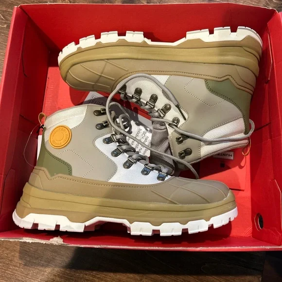Hunter Explorer Duck Boots NWT - Picture 1 of 7